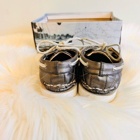 Sperry Top-Sider A/O Pewter Quilted Girls Boat Shoe Loafers! ❤️ - Picture 4 of 6